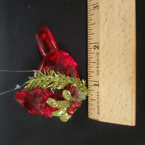 Ganz Kissing Krystals NWT Cardinal With Mistletoe Ornament - Picture 2 of 6